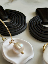 Load image into Gallery viewer, SHINE FOR ME STUD