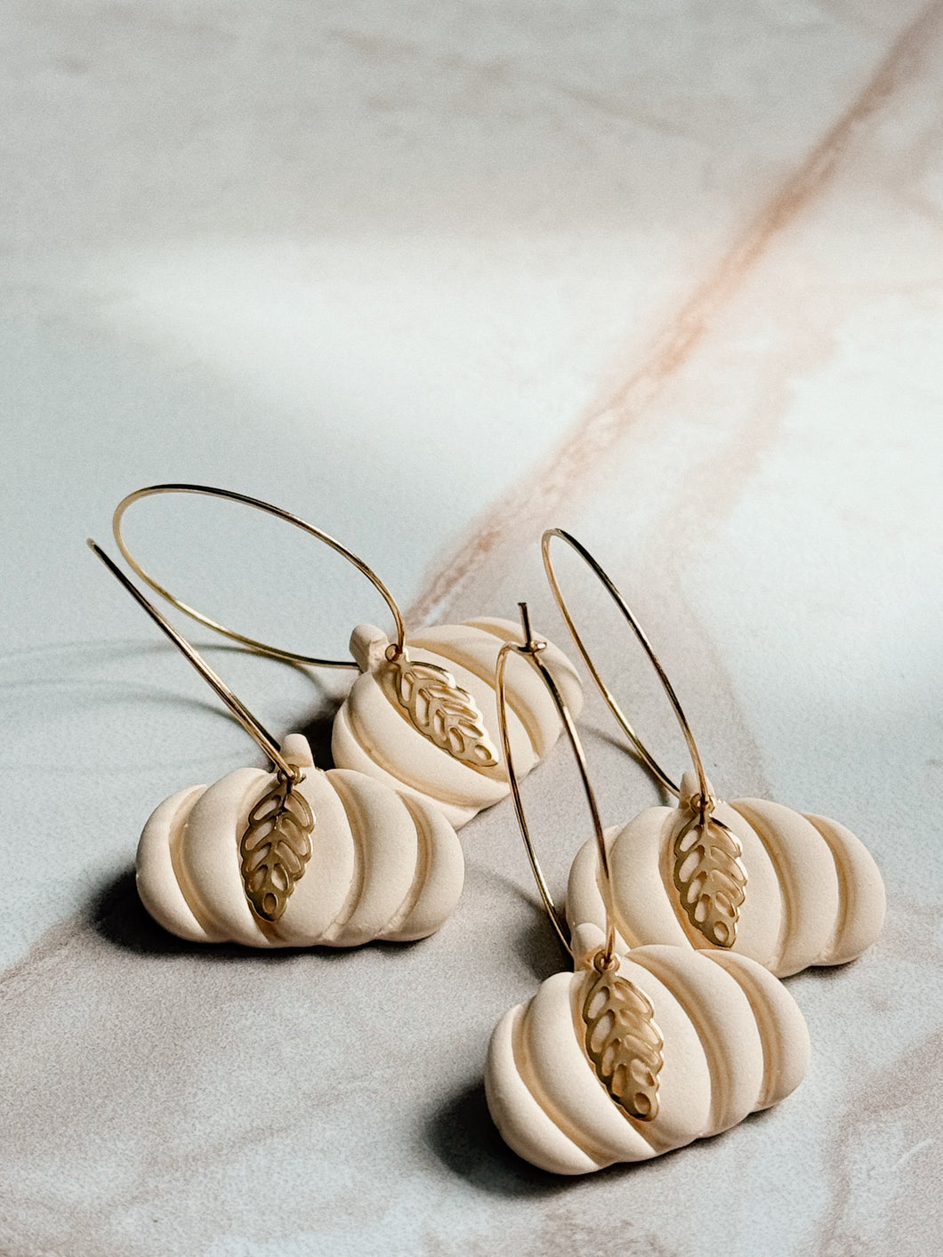 PUMPKIN HOOPS W GOLD LEAF